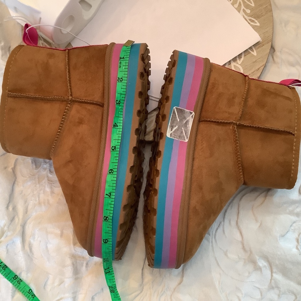 NWT MUDD Camel ankle fur platform boots youth sz. 3 - Picture 10 of 11